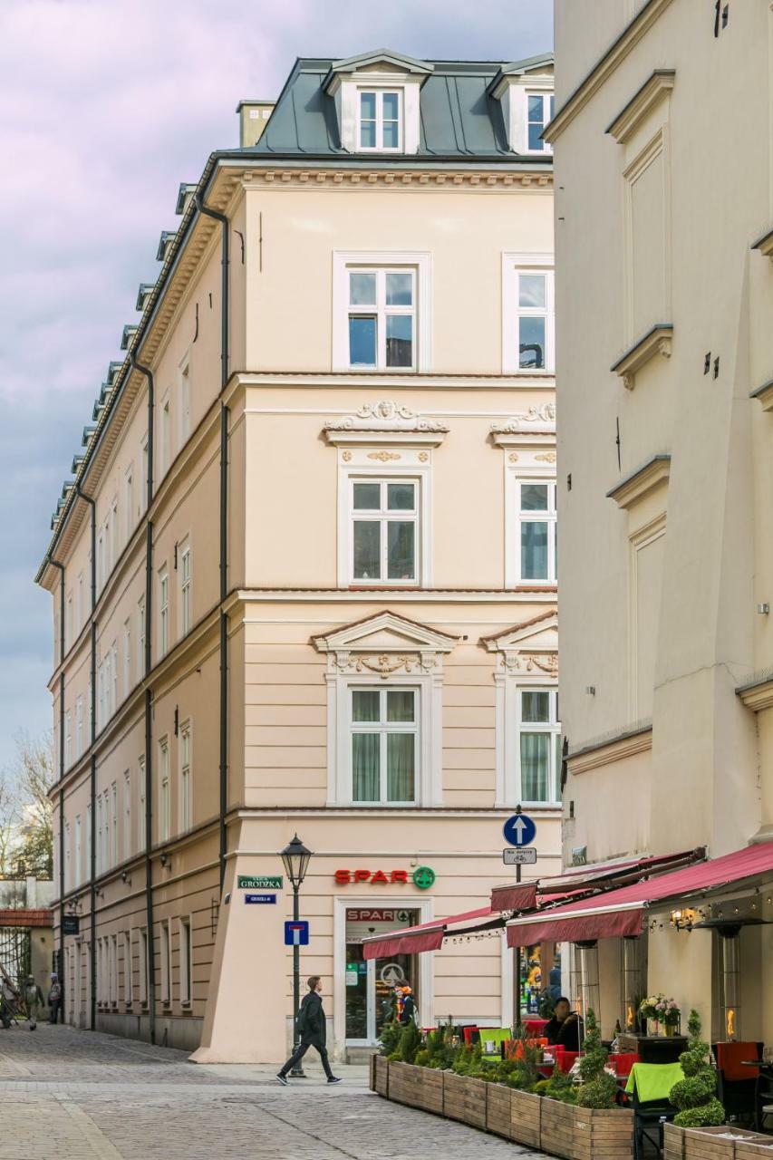 Apartament View *